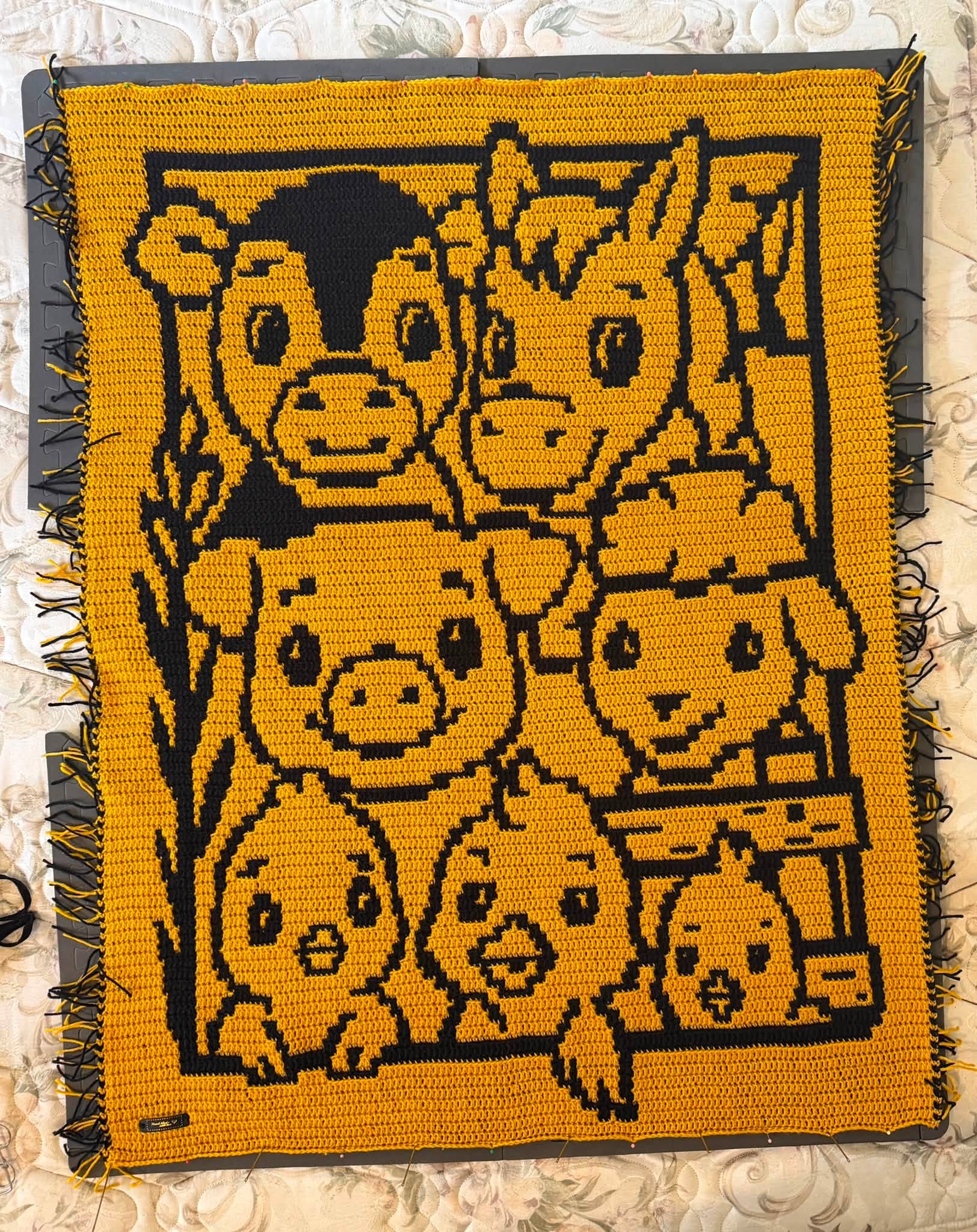 Down on the Farm Mosaic Crochet Baby Blanket Pattern